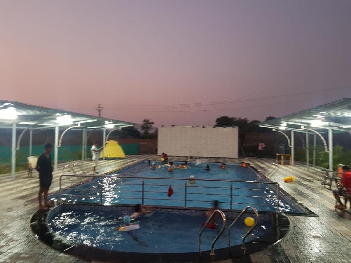 Sundar Farm Karjat Villa Екстериор снимка
